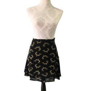 Vintage Y2K Banana Republic Navy Floral Chiffon Skirt Layered Size 2 CUTE